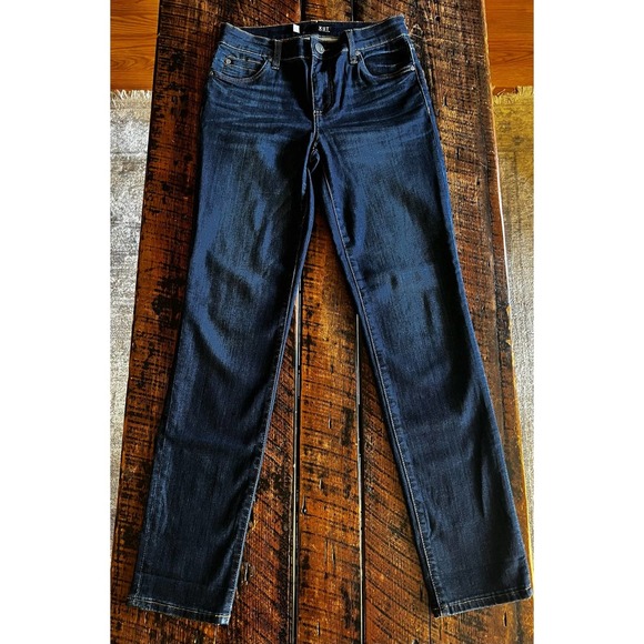 KUT from the Kloth Royal Wash Catherine Boyfriend Jeans Size 0 - Picture 3 of 13